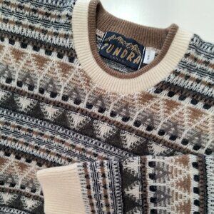 Vintage Tundra Canada Sweater